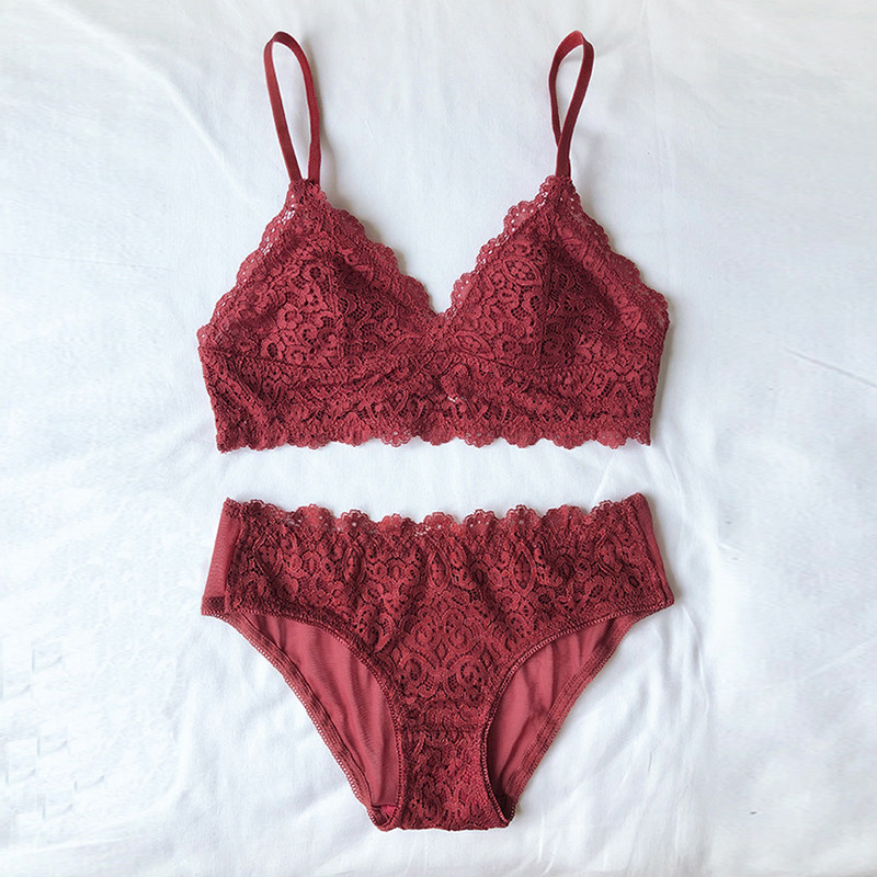 Set de sutien și chiloți sexy din dantelă franceză triunghiulară Set bralette fără fir cu căptușeală subțire Lenjerie de corp U fără spate Lenjerie pentru femei 2021 nou