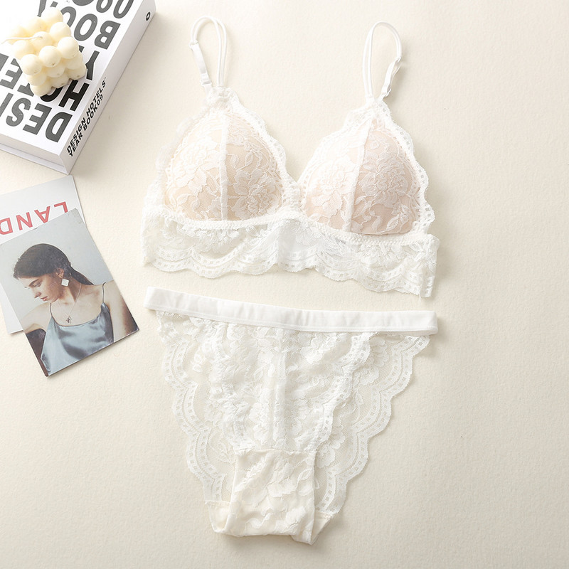 Lilleline pitsist rinnahoidja ja püksikute komplekt Õmblusteta naiste aluspesu polsterdatud bralette naiste intiimsed läbipaistvad rinnahoidja püksid Seksikas pesu