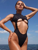 2022. aasta suvised vabaaja varrukateta Bodycon Bodycon Bodycon O-kaelusega õõnsad mustad topid Seksikad pidulikud mängukostüümid naistele naistele