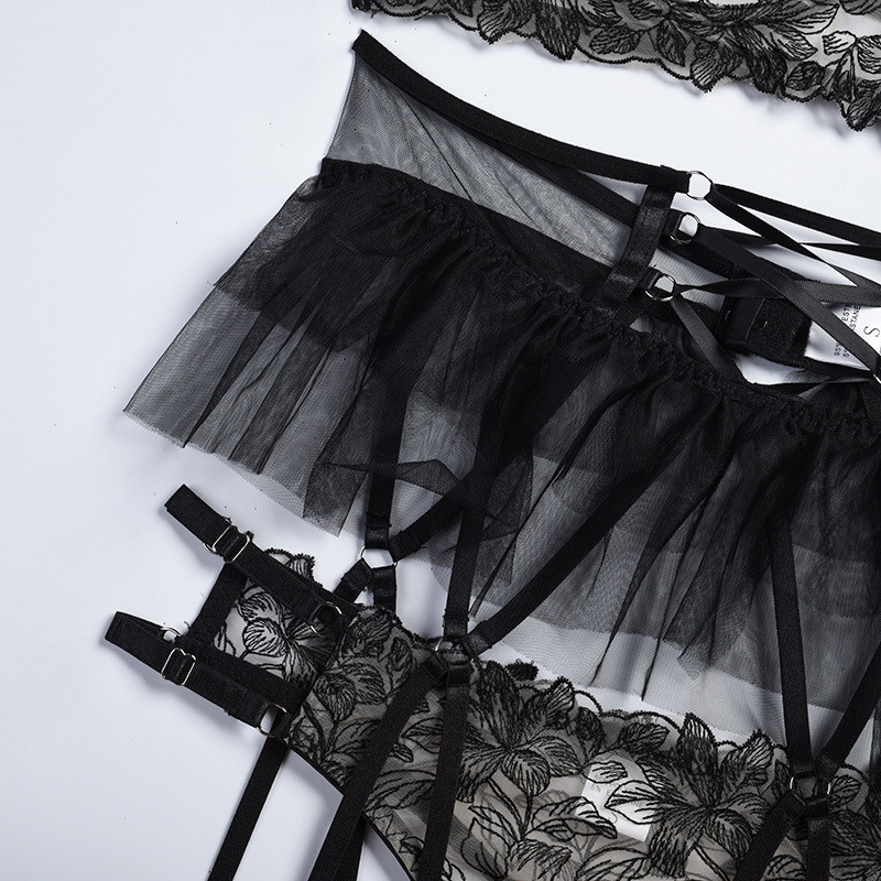 Ellolace Fancy Lenjerie Volane Jartiere Costum 3 piese Sexy Lenjerie de corp Femei Dantela de lux Floral Hot Naked Intimate