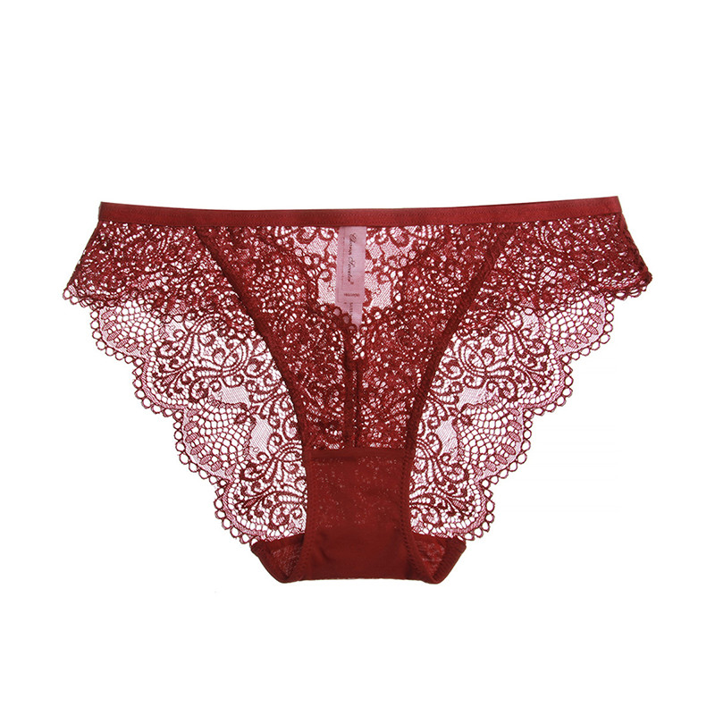 Tanak ispod debele kalupa Komplet izdubljenih čipkanih grudnjaka i gaćica Donje rublje Žensko prekrasno seksi donje rublje 2022 Novo