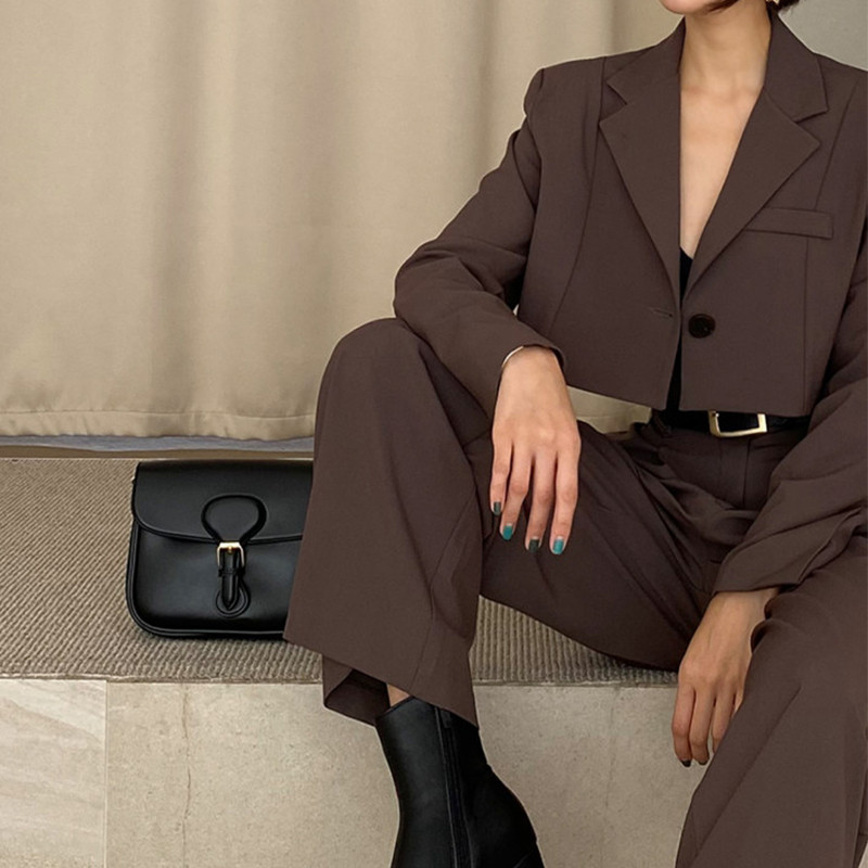 Sister Fara Elegantne kevadine naiste kaheosaline komplekt pikkade varrukatega lühikeste bleiseriga + kõrge vöökohaga, laia säärega pikad püksid, sügisene vabaaja 2-osaline komplekt