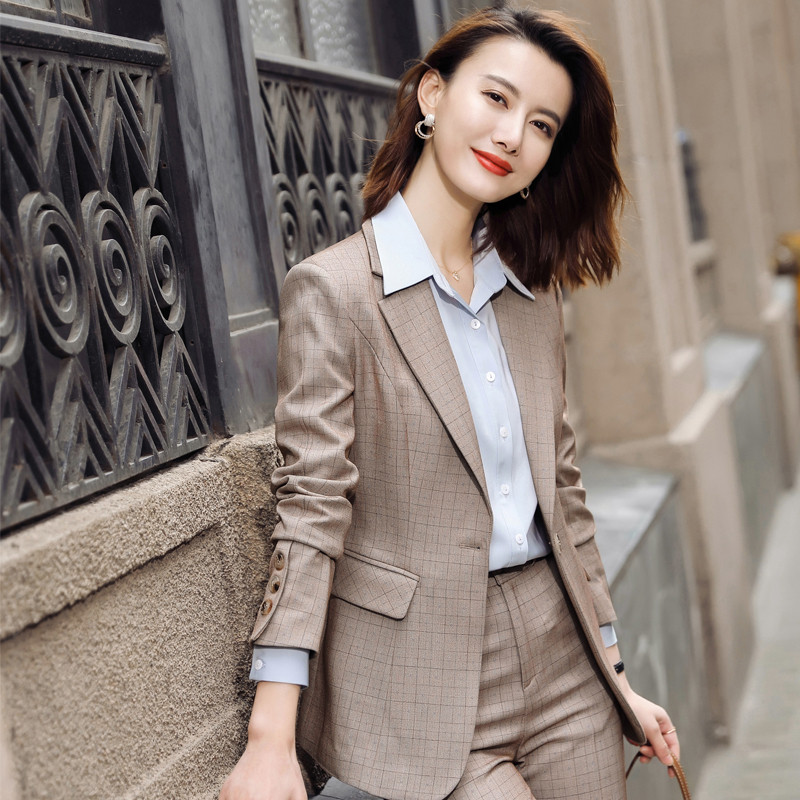 Kvaliteetsest riidest naiste pidulikud ülikonnad Professionaalsed OL Stiilid Bleiserid Sügistalvised Naiste pükste komplekt Püksteülikonnad Roosa