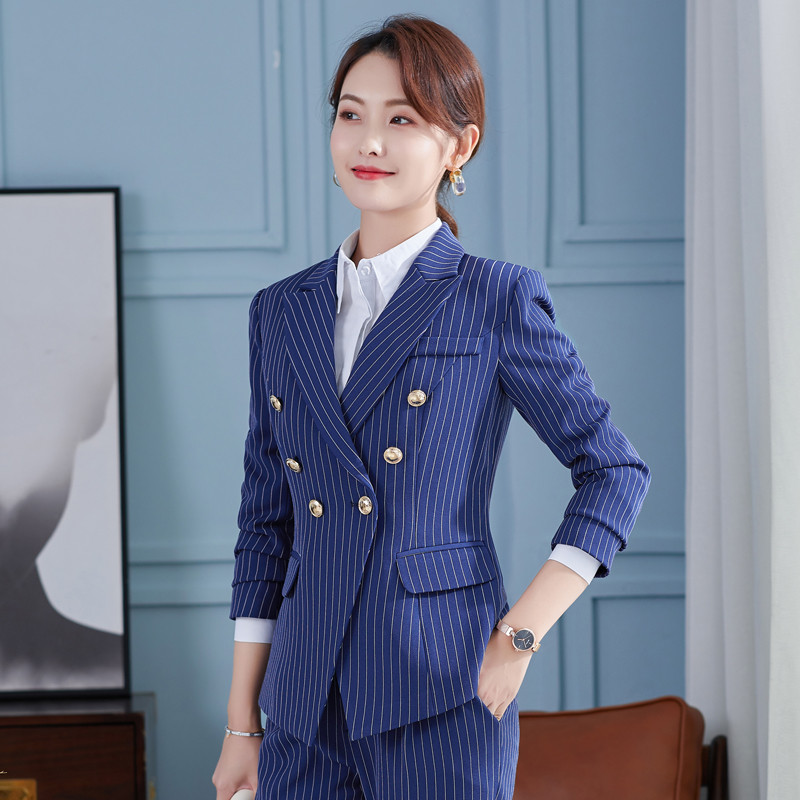 Trend pentru femei. Cele mai noi 2021. Jachetă elegantă, de designer, pentru femei, cu nasturi de fier, la două piept. Blazer clasic cu dungi albastre