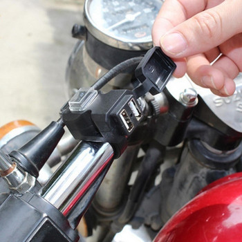 Водоустойчиво зарядно устройство за кормило на мотоциклет 12-24V/9-90V Двойни USB портове Огледало за обратно виждане Зарядно устройство за телефон за части на електрически превозни средства