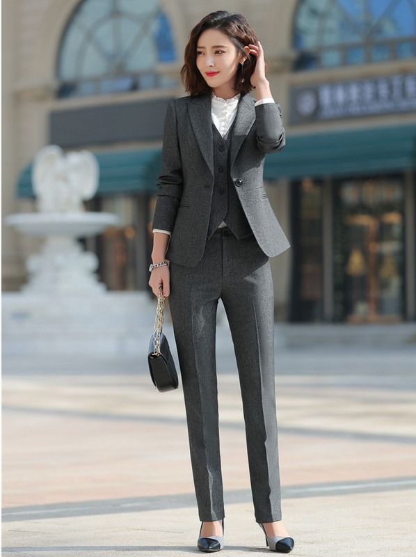 3 daļiņu komplekti Svinīgi sieviešu biznesa kostīmi ar biksēm un jakām Mētelis, veste un veste Sieviešu biroja darba apģērbi, bleizeri