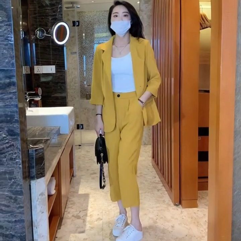 Ženski odgovarajući kompleti Ljetni set Dva modna komada za žene Hlače Odjevni komadi od 2 komada Hlače u trendu 2022. Novo u promociji Blazer odijelo