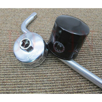 Motociklu dzinēju daļas Eļļas režģa filtri priekš Benelli TNT 600 302 752S TNT1130 TRK 502 251 Leoncino 500 800 Motociklu eļļas filtrs