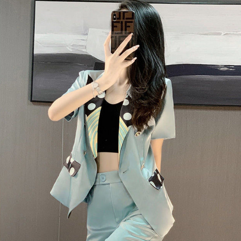 Ținute 2 piese 2022 Pantaloni în stil coreean Trend Blazer Costum Seturi asortate pentru femei sexy Set de două piese de modă pentru femei pantaloni