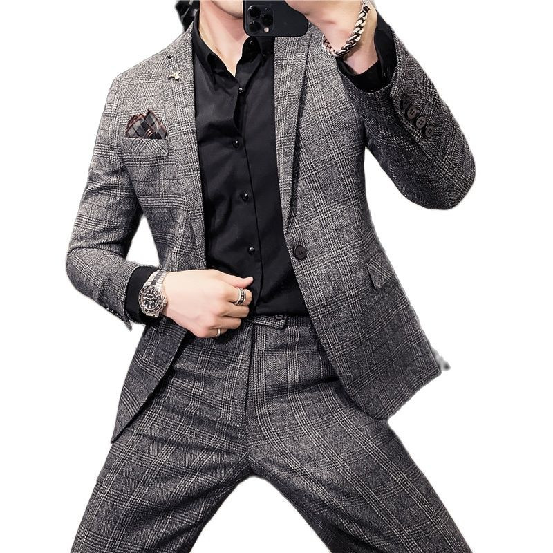 Sötétkék férfi csíkos kockás öltöny, kétrészes QJ CINGA új férfi karcsú üzleti ruha kabát és nadrág szürke/barna Terno Masculino