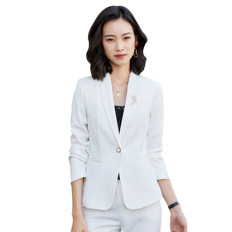 Fehér öltöny kétrészes női divatos karcsú blézer dzseki és nadrág tavaszi és őszi női szettek sárga fekete