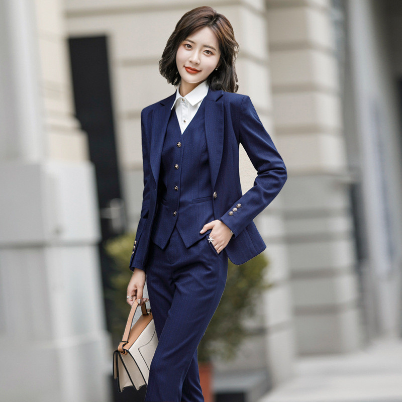 OL Commuter stílusú női öltöny 2 részes / 3 részes készletek Stílusos karcsú blézer dzseki nadrággal vagy szoknyával
