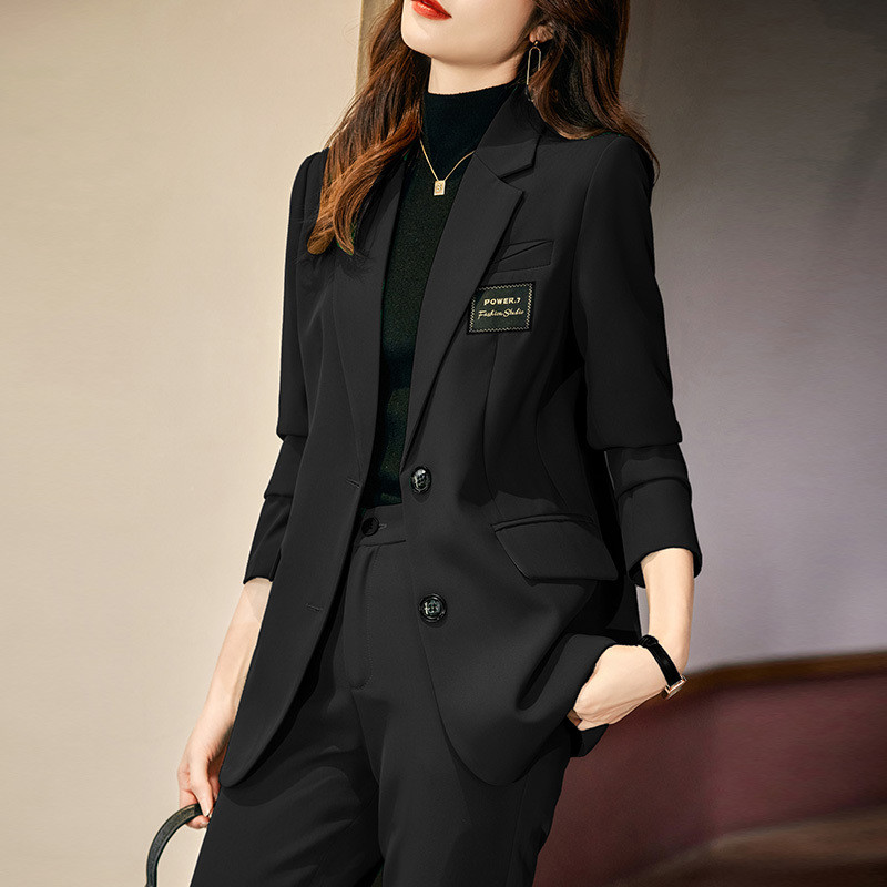Elegáns zöld női üzleti öltönyök blézerrel, kabáttal és nadrággal Karrierinterjú Állás Női irodai munkaruha nadrágkosztüm
