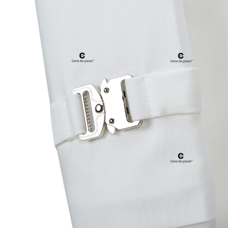 Cenne Des Graoom 2022 Καλοκαιρινό νέο λευκό σακάκι παντελόνι σετ κοστούμια για άντρες Μεταλλικό φόρεμα χορού για γάμο με αγκράφα