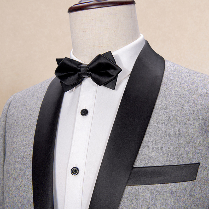 Ανδρικά Κοστούμια Σάλι Γιακάς 2 τεμαχίων Λεπτή Εφαρμογή Γκρι Κοστούμι Ανδρικό Γαμπρός Μάλλινο Μπουφάν Σμόκιν για Γάμο(Μπλάζερ+Παντελόνι+Γραβάτα)