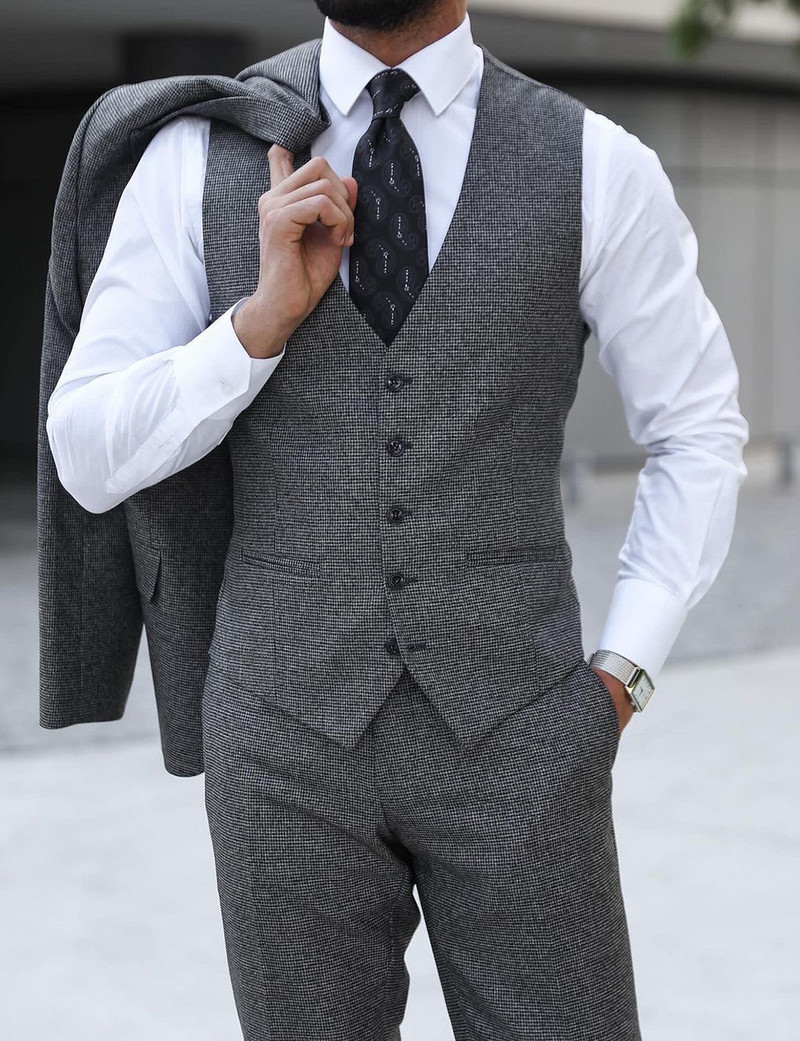 Háromrészes férfi öltöny, kockás Peak Lapel formális kényelmi öltöny esküvői bulikhoz (blézer+mellény+nadrág)