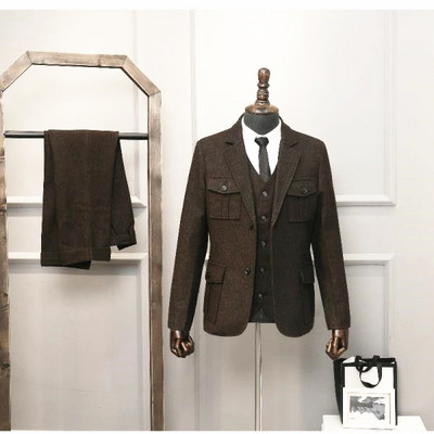 Muška trodijelna odijela s reverima, jedan red, 2 gumba, džep s gumbima u obliku riblje kosti, smeđa za ležerno formalno muško odijelo