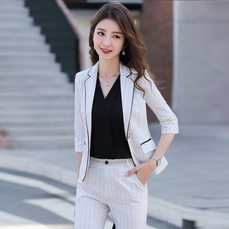 Femei coreeană de vară în dungi, elegantă, cu jumătate de mânecă, blazer mic, scurt, jachetă subțire și pantaloni creion, ocazional, pentru birou, set de 2 piese