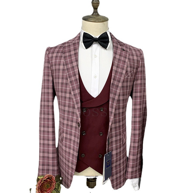 Háromrészes férfi öltöny, kétsoros kockás, vékonyan illeszkedő, hajtókás öltöny üzleti munkához (blézer+mellény+nadrág)