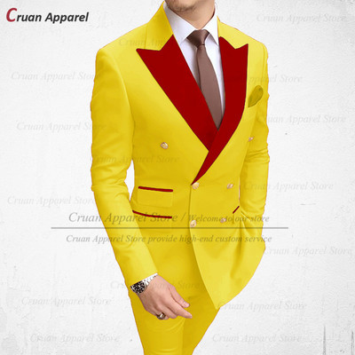 2022 Stílusos esküvői férfi fehér öltöny szett karcsú szabású vőlegény vőlegény szmoking méretre szabott plusz méretű piros bársony hajtóka blézer nadrág 2 db