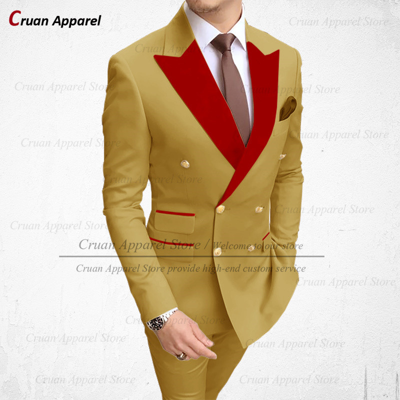 2022 Stílusos esküvői férfi fehér öltöny szett karcsú szabású vőlegény vőlegény szmoking méretre szabott plusz méretű piros bársony hajtóka blézer nadrág 2 db