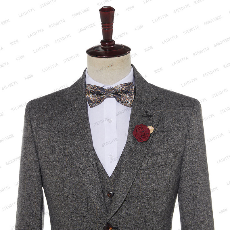 2023. Szürke Csúcsmárka Boutique Luxus Divat Kockás Csíkos Férfi Hivatalos Irodai Alkalmi öltöny Vőlegény esküvői buli 3 részes