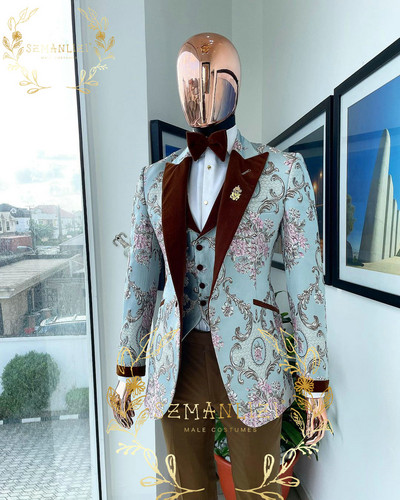 Luxus virágos esküvői szmoking vőlegénynek Slim Fit férfi öltönyök barna bársony csúcs hajtóka jelmez Homme 3 részes blézer mellény nadrág szettek