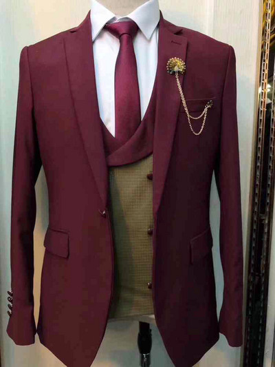 2023-as bordó férfi öltönyök esküvőre Szmoking Vőlegény Vőlegény Vőlegény legjobb férfi díszlet énekes előadó színpadi ruha mellény nadrág kabát 3 részes