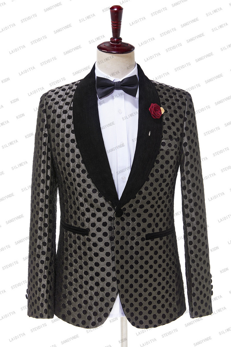 2023. Egyedi gyártású vőfély, fekete jacquard pöttyös szmoking kendő, hajtóka, férfi öltöny, 2 db esküvői férfi (kabát+nadrág+nyakkendő) jelmez