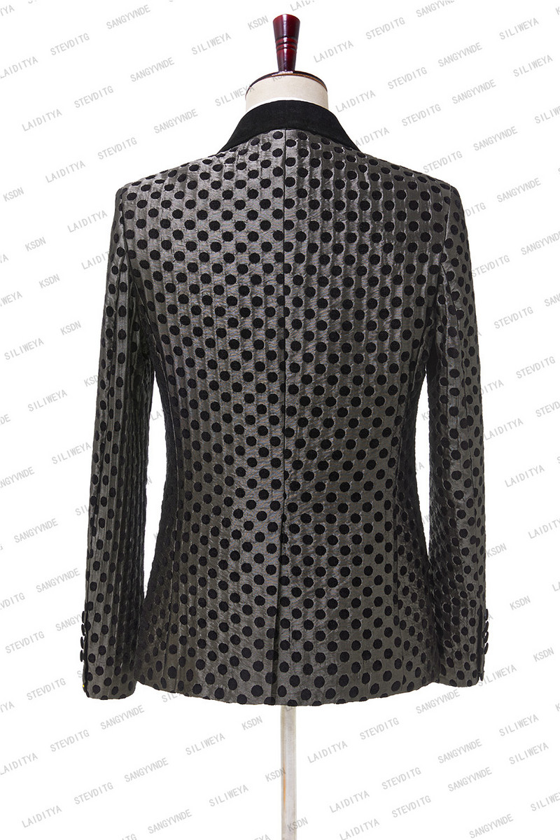 2023. Egyedi gyártású vőfély, fekete jacquard pöttyös szmoking kendő, hajtóka, férfi öltöny, 2 db esküvői férfi (kabát+nadrág+nyakkendő) jelmez