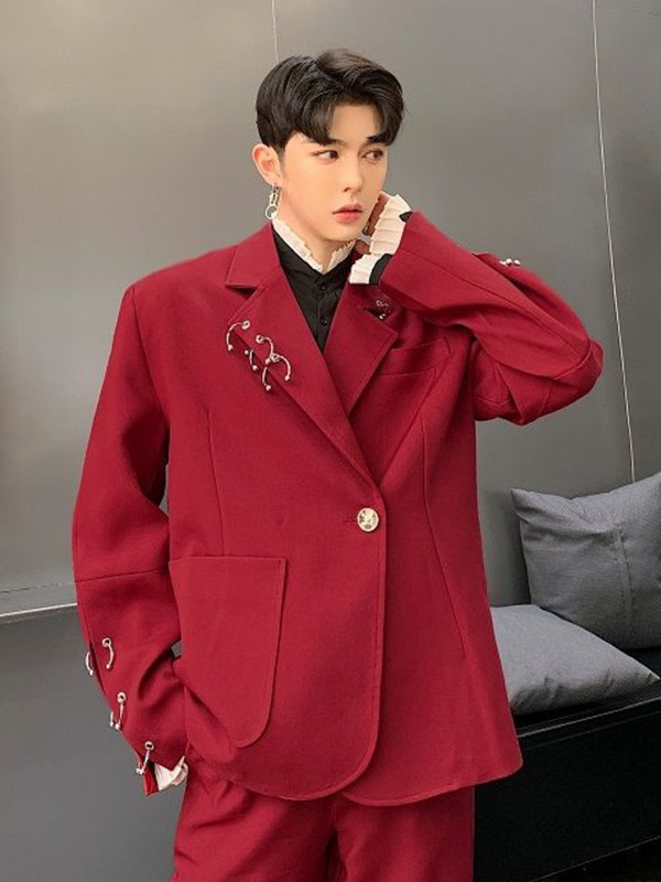 IEFB őszi tél személyre szabott dizájn vasgyűrű dekoráció borvörös öltöny 2023 új koreai divat egyszínű férfi luxus 9A5225