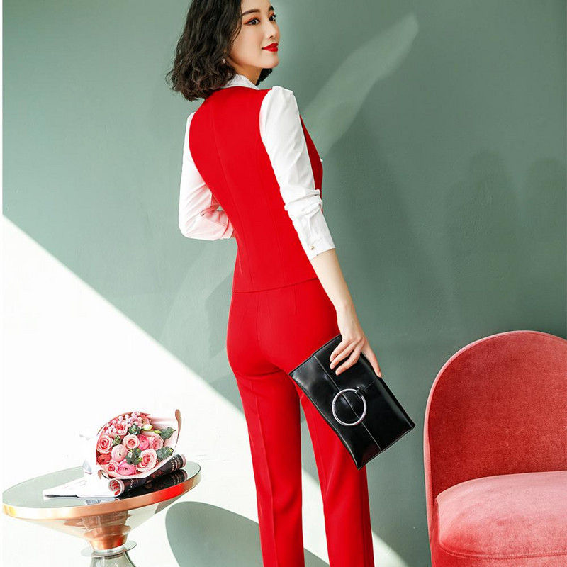 Elegáns női nadrágkosztüm, piros, vékony, ujjatlan mellény blézer és nadrág, kétrészes irodai női munkaruházathoz