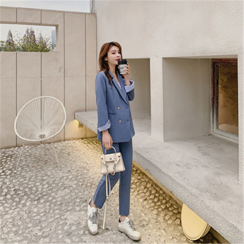 Kiváló minőségű alkalmi szolid női nadrágkosztüm Bevágott gallérral Kétsoros blézerkabát és ceruzanadrág irodai női nadrágkosztüm