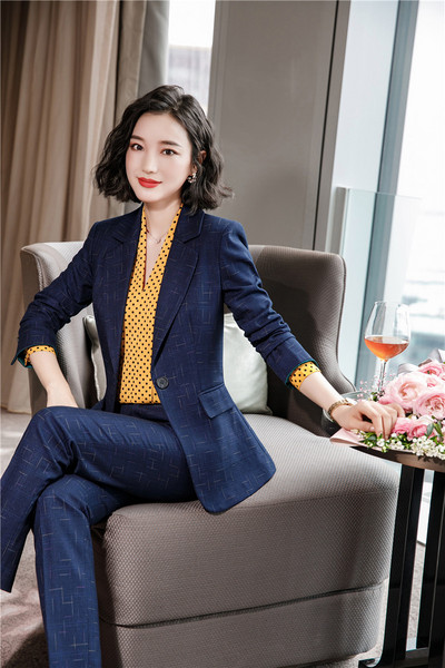 Formális egyenruha nadrágkosztümök Kiváló minőségű szövetből készült női üzleti öltönyök nadrággal és kabátokkal Kabát női irodai blézerekhez