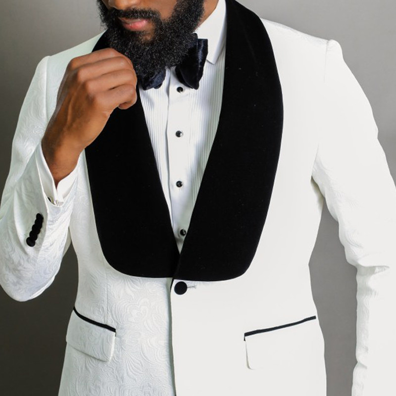 Fehér jacquard virágos esküvői szmoking vőlegénynek Fekete bársony hajtóka 2 részes Slim Fit férfi öltönyök egyedi divatos ruhák kabát