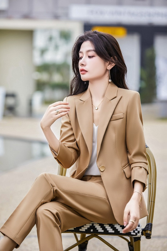 Divat nadrágkosztümök Női üzleti öltönyök nadrág és kabát irodai női blézer munkaruha OL stílus