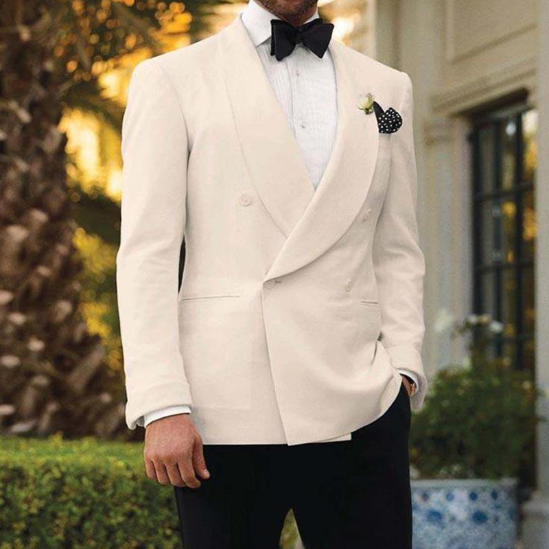 Kétsoros, fehér vőlegény férfi öltöny esküvőre, szmoking, olasz stílusú férfi jelmez szett kabát fekete nadrággal