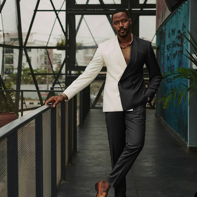 Designer férfi öltönyök 2 részes duplasoros blézer készletek szmokingok férfiaknak üzleti báli parti öltöny trajes de hombre kabát+nadrág