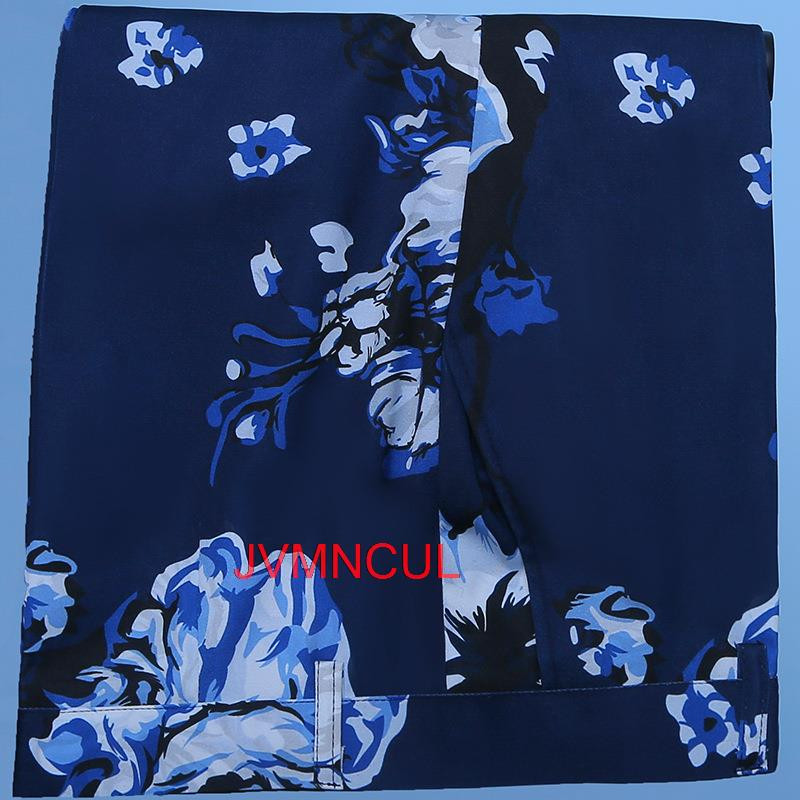 Új érkezett Royal Blue virágos férfi öltönyök esküvőre Legújabb minták Vőlegény szmoking Kendő hajtóka öltöny Férfi Vőfélyek Legjobb férfi blézer