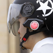 Motorkerékpár Bluetooth sisak kihangosító hangos asszisztens hívás FM rádió fejhallgató zajcsökkentő funkcióval