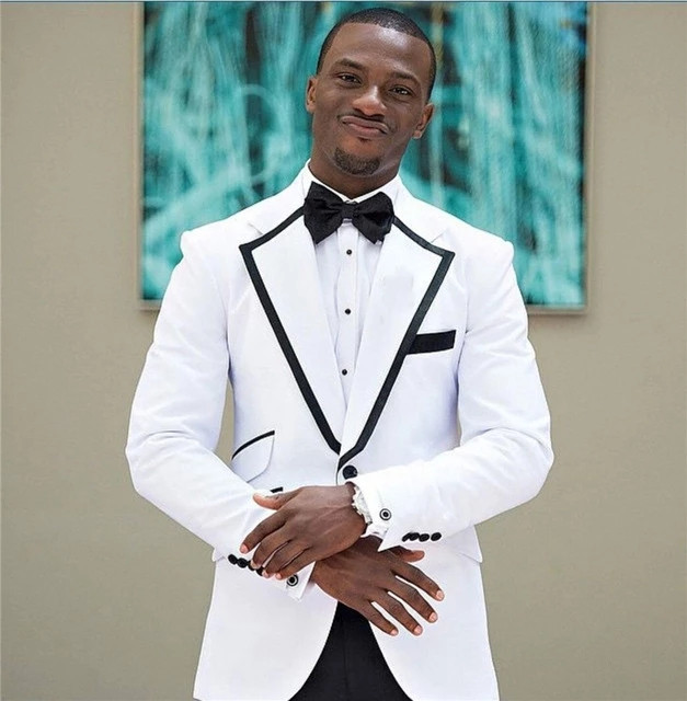 Tuxedo alb de mire pentru nunta africană Costume slim pentru bărbați formale cu rever crestat pentru fumători Blazer de bal pentru bărbați 2 piese (jachetă+pantaloni)