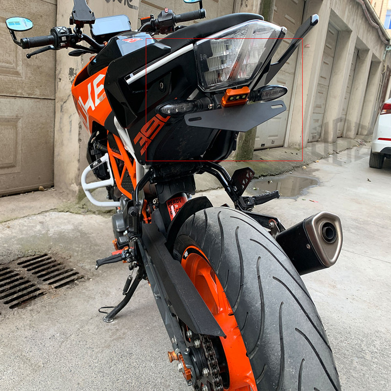 KTM DUKE 125 250 390 200 2013 - 2016 2016 2017 2018 2019 motociklo galinio valstybinio numerio ženklo galinio rėmo laikiklis su LED lempute