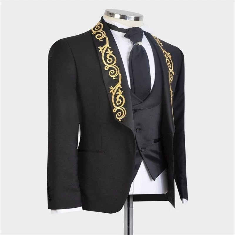 Costume negre de bal pentru bărbați, slim fit cu aplicație aurie, șal brodat cu rever, smoking de nuntă pentru mire, blazer de modă masculină 2023