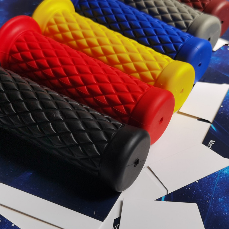 Novi 7/8'' 22MM univerzalni rukohvati za upravljač motocikla Cafe Racer Vintage rukohvat za motocikle CG/GN/GS125