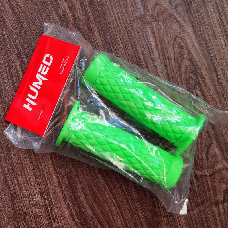 Novi 7/8'' 22MM univerzalni rukohvati za upravljač motocikla Cafe Racer Vintage rukohvat za motocikle CG/GN/GS125