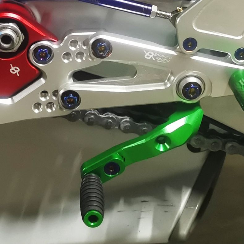 Schimb de viteze pentru motocicletă Pârghie de frână Suporturi pentru vârfuri Pedale pentru picior pentru Kawasaki Honda Ducati Yamaha Suzuki Racing Rearset