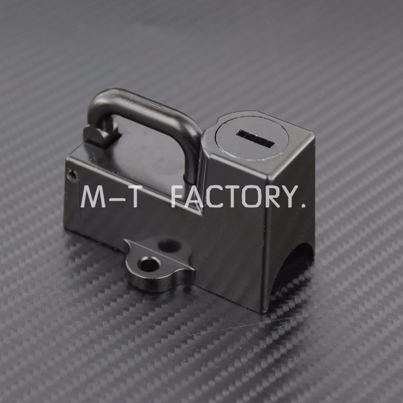 Motorkerékpár univerzális 7/8"-os 22 mm-es kormányra rögzíthető sisakzár 2 kulccsal fekete/króm Harley Dyna Softail Touring Kawasakihoz