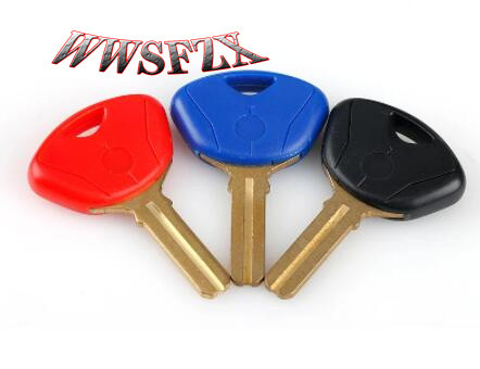Fekete/piros motorkerékpár üres kulcs vágatlan penge Bmw K1300S F800 R1200GS K1200R R1200RT Moto Embryo üres kulcsok beépíthetők