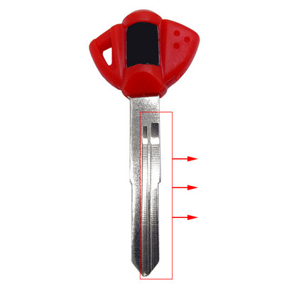 Üres motorkerékpár kulcs vágatlan penge Motorkerékpár kulcstartó pengével Suzuki GSXR600 750 1000 1300 SV650 1000 fekete / piros / kék