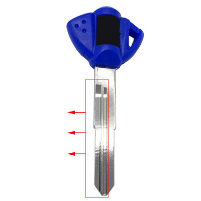 Üres motorkerékpár kulcs vágatlan penge Motorkerékpár kulcstartó pengével Suzuki GSXR600 750 1000 1300 SV650 1000 fekete / piros / kék